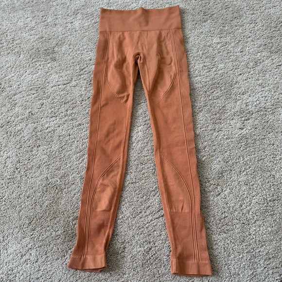 Alala Seamless Leggings M - Picture 1 of 10